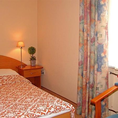 Hotel Europa Jastrzebia Gora Luaran gambar